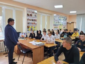 Читать далее о этой статье Встреча студентов выпускных курсов юридических специальностей с руководителем Академии права и национальной безопасности Южного Университета (ИУБиП)