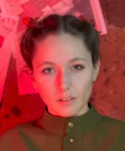 Читать далее о этой статье Штылева Вероника стала участником и актёром, авторского спектакля «Молодая Гвардия»