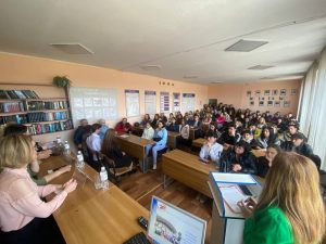 Читать далее о этой статье 22 апреля в Сальском ИУБиП прошёл День открытых дверей