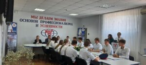 Читать далее о этой статье Встреча Главы Администрации Сальского района с молодёжном активом Сальского района