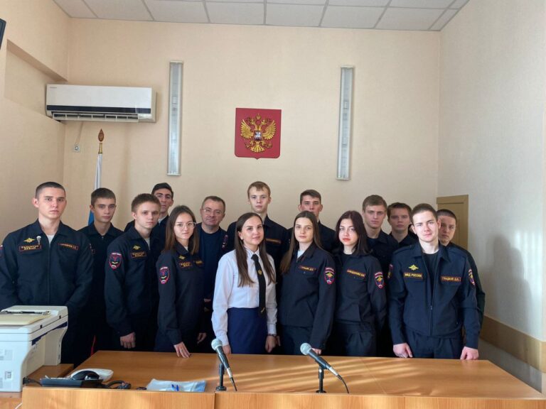 Подробнее о статье Экскурсия в Сальский городской суд Ростовской области