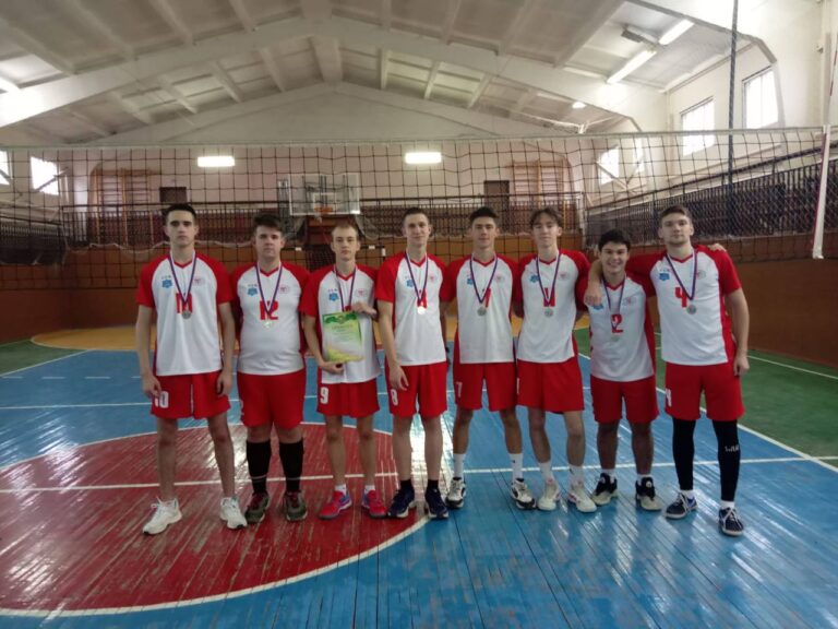 Подробнее о статье В субботу, 9 декабря, команда юношей по волейболу заняла 2 место на кубок Н.В. Переверзевой!