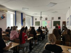 Читать далее о этой статье В рамках месячника «Территория беZопасности» были проведены классные часы на тему терроризма со всеми студентами