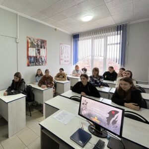Читать далее о этой статье Кураторский час «Под Курганом спит Неизвестный солдат»