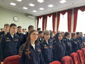 Читать далее о этой статье Торжественная церемония вручения орденов Мужества посмертно родным погибших в ходе выполнения задач специальной военной операции Сальчан
