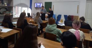 Читать далее о этой статье Студенты отделения «Дизайн» (по отраслям) провели классные часы, посвящённые Дню освобождения г. Сальска и Сальского района от немецко-фашистских захватчиков