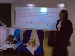 Читать далее о этой статье Уроки по физической культуре для детей начальных классов