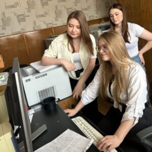Читать далее о этой статье Студенты 3 курса отделения «Дизайн (по отраслям)» активно продолжает производственную практику