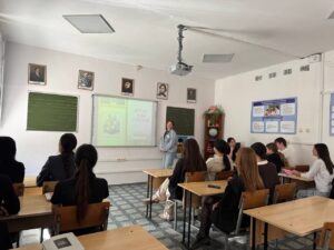 Читать далее о этой статье Студенты 4-го курса отделения «Преподавание в начальных классах» провели кураторский час, посвященном истории педагогических династий