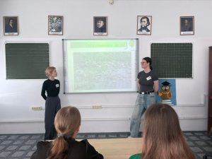 Читать далее о этой статье У студентов 3 курса отделения «Преподавание в начальных классах» прошёл кураторский час «Экология начинается с тебя»