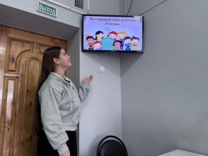 Читать далее о этой статье У студентов 3 курса отделения «Преподавание в начальных классах» прошел кураторский час, посвященный Всемирному дню ребенка