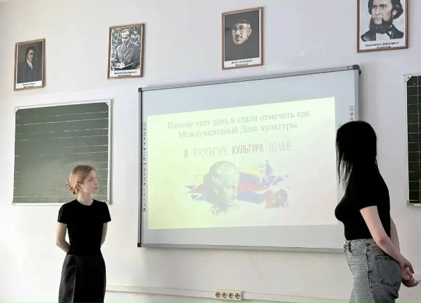 Читать далее о этой статье У студентов специальности ‘Преподавание в начальных классах’ прошел кураторский час, посвященный профилактике наркомании и формированию здорового образа жизни среди молодёжи