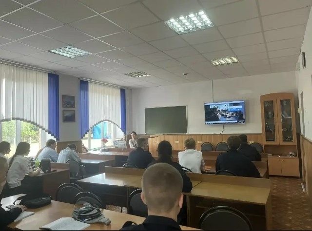 Читать далее о этой статье Группа К1ПД3 просмотрела поучительный видеоролик, где было отмечено: постоянное давление — главный инструмент вербовки