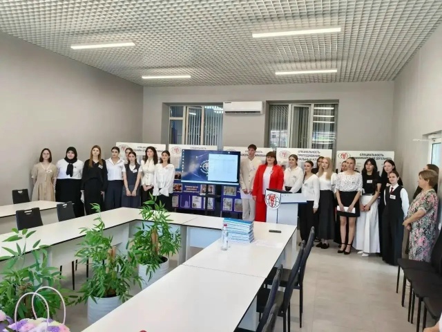 Читать далее о этой статье Студенты 4 курса специальностей «Преподавание в начальных классах» и «Дошкольное образование» успешно защитили выпускные квалификационные работы