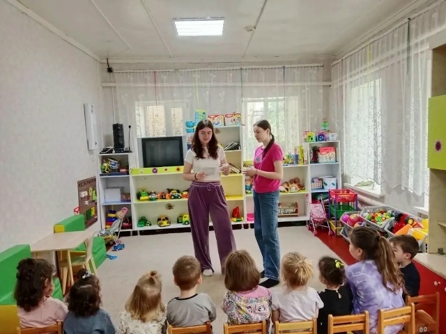 Читать далее о этой статье Студенты 3 курса специальности «Дошкольное образование» провели для воспитанников детского сада увлекательное интерактивное занятие