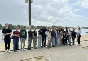 Студенты специальности «Правоохранительная деятельность» освоили навыки исследования топографической карты и ориентирования по карте на местности