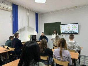 Студенты третьего курса отделения «Юриспруденция» приняли участие в кураторском часе, посвящённом здоровому образу жизни